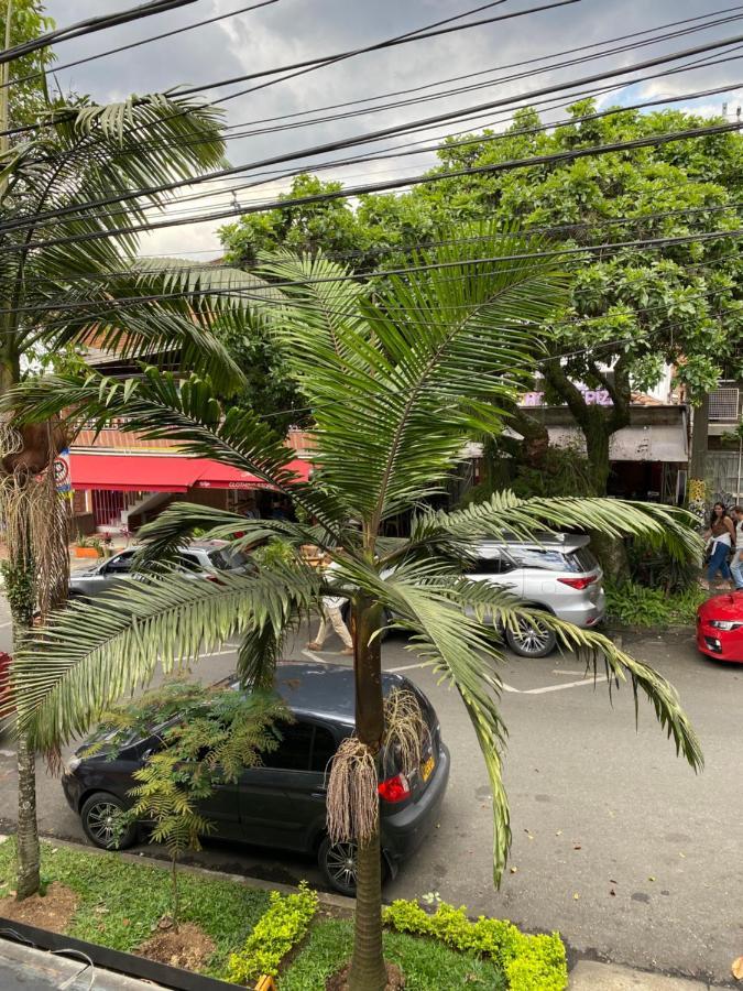 Hostal Casa Estacion Μεντεγίν Εξωτερικό φωτογραφία